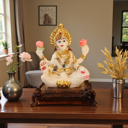 Goddess Lakshmi Idol